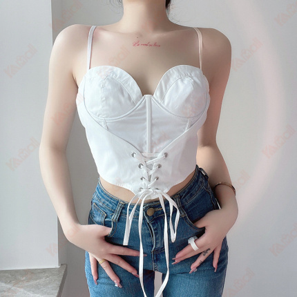 white v neck cropped tank top